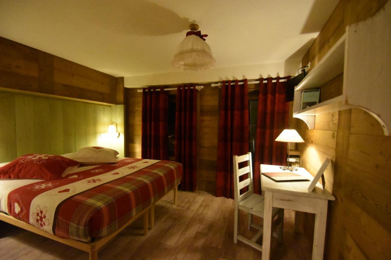 קונייה Hotel Petit Dahu - Chambres Et Restaurant מראה חיצוני תמונה