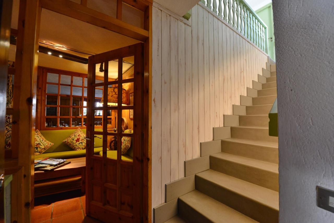 קונייה Hotel Petit Dahu - Chambres Et Restaurant מראה חיצוני תמונה
